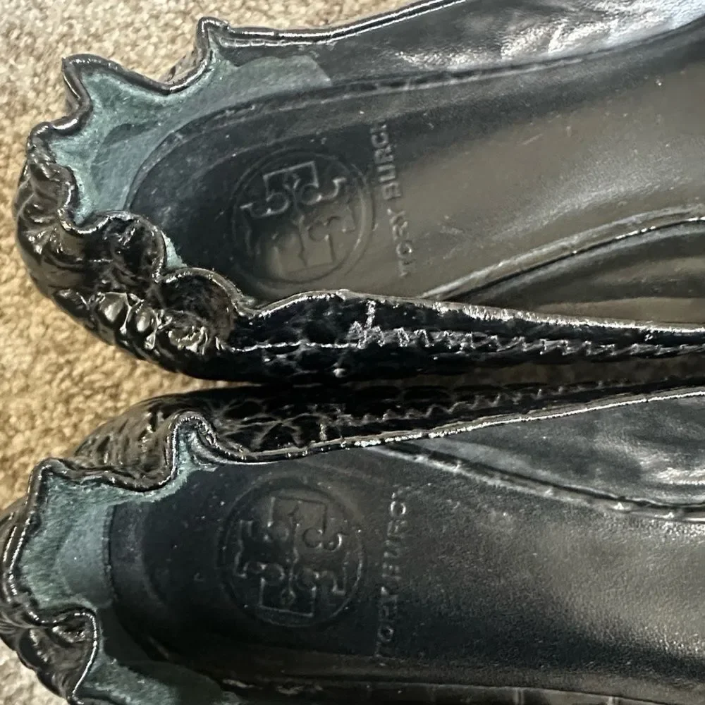 Tory Burch Reva Double T Quilted Patent Leather Flats 7.5